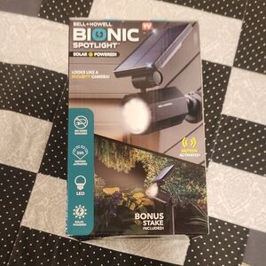 Bell + Howell Bionic Solar Spotlight